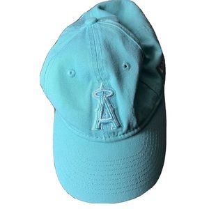 Los Angeles Angels New Era 9Twenty Youth Baseball Hat Baby Blue